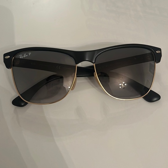 Ray Ban sunglasses! - Picture 1 of 6